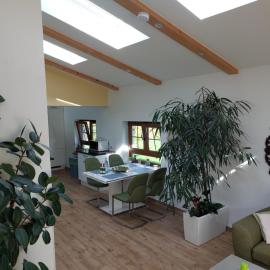 Ferienhaus in Bernau bei Berlin，位于柏林附近贝尔瑙的酒店
