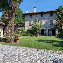 Rovere dalla riva，位于Arzene的酒店