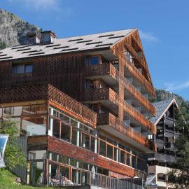 Hotel Timberlodge，位于Oz的酒店