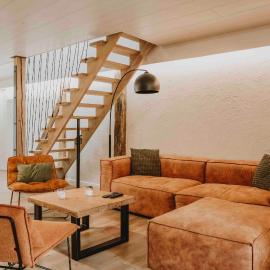 Wooden Soul : duplex 2 chambres avec jardin commun，位于胡法利兹的酒店
