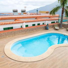 Apartamentos La Palmera，位于弗龙特拉的酒店