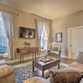 Quaint Apartment in Historic Georgetown!，位于乔治城的酒店