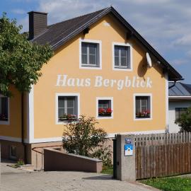 Haus Bergblick，位于Maiersdorf的酒店