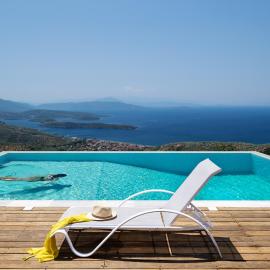 Esperos Suites & Villas，位于拉夫科斯的酒店