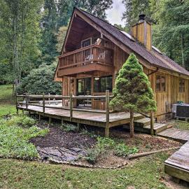 Quiet Max Meadows Cabin, 12 Acres of Property，位于Max Meadows的酒店
