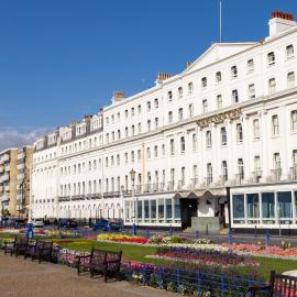 The Burlington Hotel，位于伊斯特布恩的酒店
