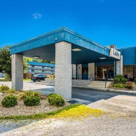 Suburban Studios Middlesboro，位于Middlesboro的酒店