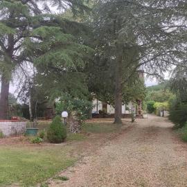Le gîte de Poulas，位于Couffy的酒店
