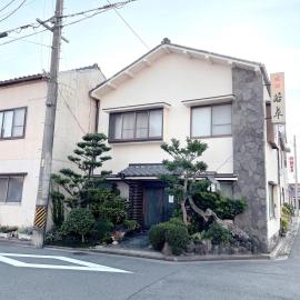 Business Ryokan Wakakusa，位于津市的酒店