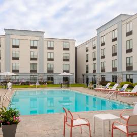 Holiday Inn East Windsor - Cranbury Area,位于海茨敦的酒店