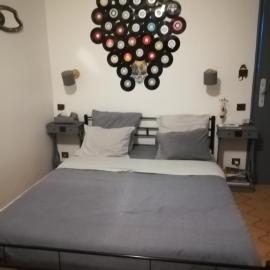 Cath's place，位于土伦的酒店
