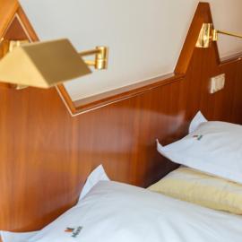 Hotel-Restaurant Moris，位于瓦尔弗当日的酒店