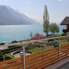 Brienzersee - Direct lake view，位于布里恩茨的酒店