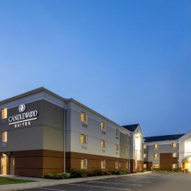 Candlewood Suites Windsor Locks by IHG,位于温莎洛克斯的酒店