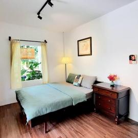Vườn Nhà Ngoại Garden Homestay，位于Cu Chi的酒店