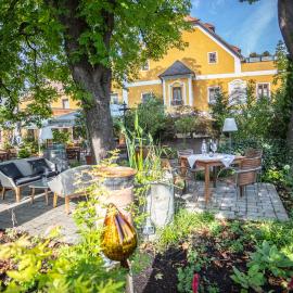 Donauwirt - Hotel garni，位于瓦豪地区魏森基兴的酒店