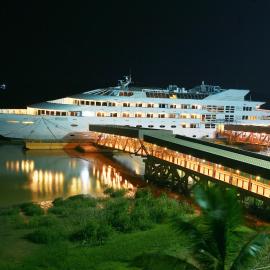 Vintage Luxury Yacht Hotel，位于仰光的酒店