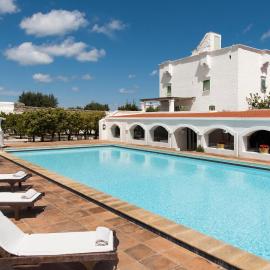 Masseria Il Melograno，位于莫诺波利的酒店