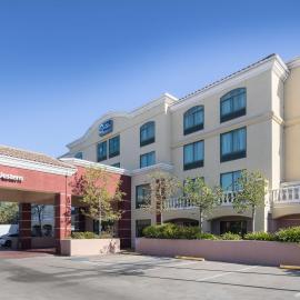 Best Western Inn & Suites San Mateo - San Francisco Airport，位于圣马特奥市的酒店