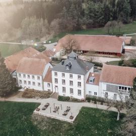 Hotel Hofgut Imsbach Lapointe，位于Tholey的酒店