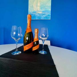 Apartamenty Pod Żaglami，位于泽格雷兹的酒店