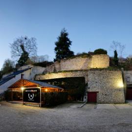 Le Grand Cerf，位于Nonancourt的酒店