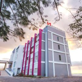 Swiss-Belcourt Kupang，位于古邦的酒店