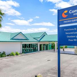 Comfort Hotel Pacific Cleveland，位于克利夫兰的酒店