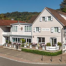 Bodenseehotel Krone & Gästehaus，位于博德曼路德维希港的酒店