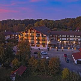 Wagners Hotel Zum Koch，位于Ortenburg的酒店
