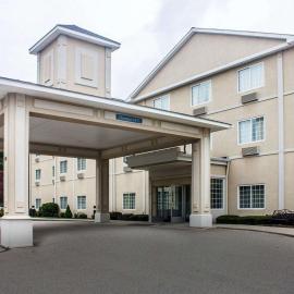 Comfort Inn & Suites,位于Dayville的酒店