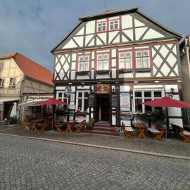 Hotel am Rathaus Adii，位于唐格明德的酒店