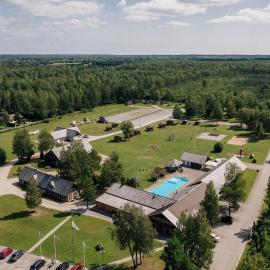 Holiday Village Suur Töll，位于库雷萨雷的酒店