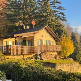 Chalet chez Jules，位于Asuel的酒店