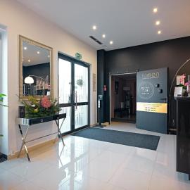 Aparhotel Lumen，位于克拉科夫的酒店