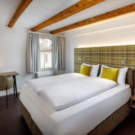 Hotel Schweizerhof，位于韦齐孔的酒店
