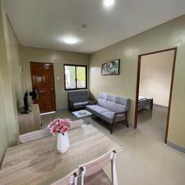 Furnished apartment Daily rental，位于麦克坦的酒店