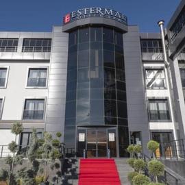 ES TERMAL OTEL&SPA，位于Derekoy的酒店