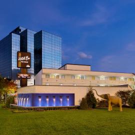 Hotel Bo, a Days Inn by Wyndham Chattanooga Downtown，位于查塔努加的酒店
