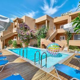 Solon Apartments Near Beach，位于马莱迈的酒店