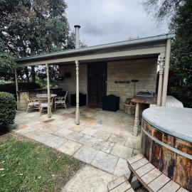 Rivendell Farm Estate，位于Tambo Upper的酒店