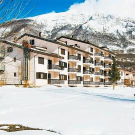 Hotel Verdeneve，位于奥皮的酒店