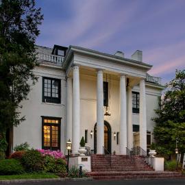 Tarrytown House Estate，位于塔里敦的酒店