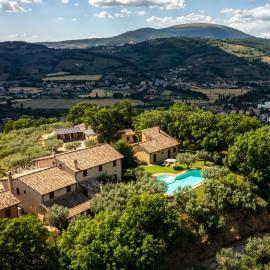 Agriturismo Le Vigne，位于福利尼奥的酒店