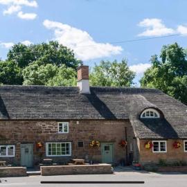 The Plough Inn Boddington，位于达文特里的酒店