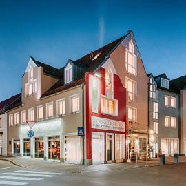 Hotel Moosburger Hof，位于伊尔姆河畔普法芬霍芬的酒店
