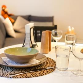 Qonroom - as individual as you - Dillenburg，位于迪伦堡的酒店