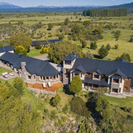 Challhuaquen Lodge，位于特来凡林的酒店