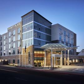 Hyatt Place Evansville，位于埃文斯维尔的酒店