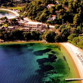 Cape Kanapitsa Hotel & Suites，位于卡纳皮特萨的酒店